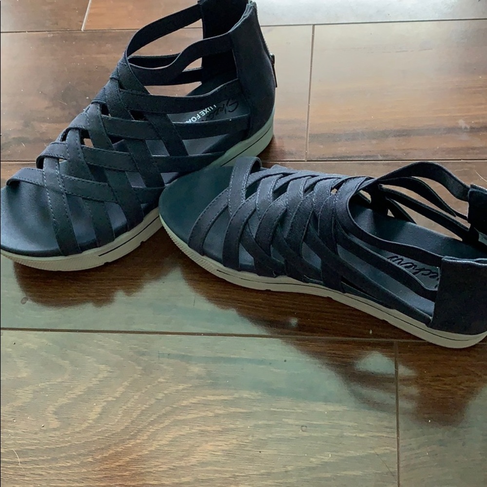Sketchers Sandals/Sneakers Navy Blue 5